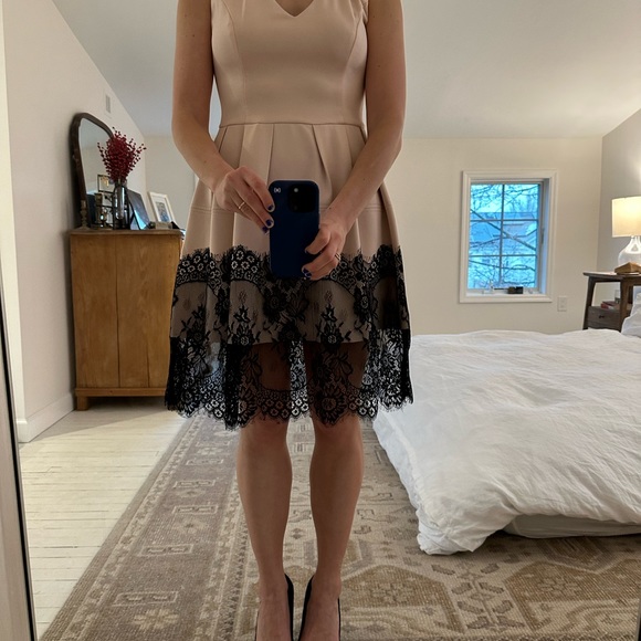 Blush pink and black lace dress - Picture 6 of 6
